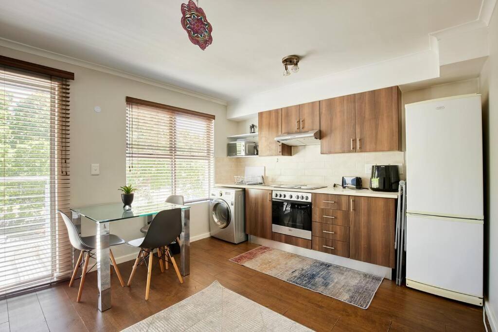 The Rondebosch Easy Living *